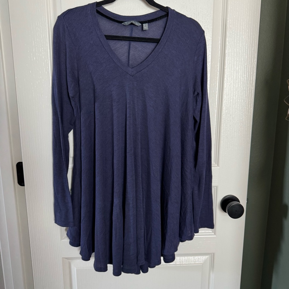 AnyBody Women's V-Neck Tunic - Deep Blue